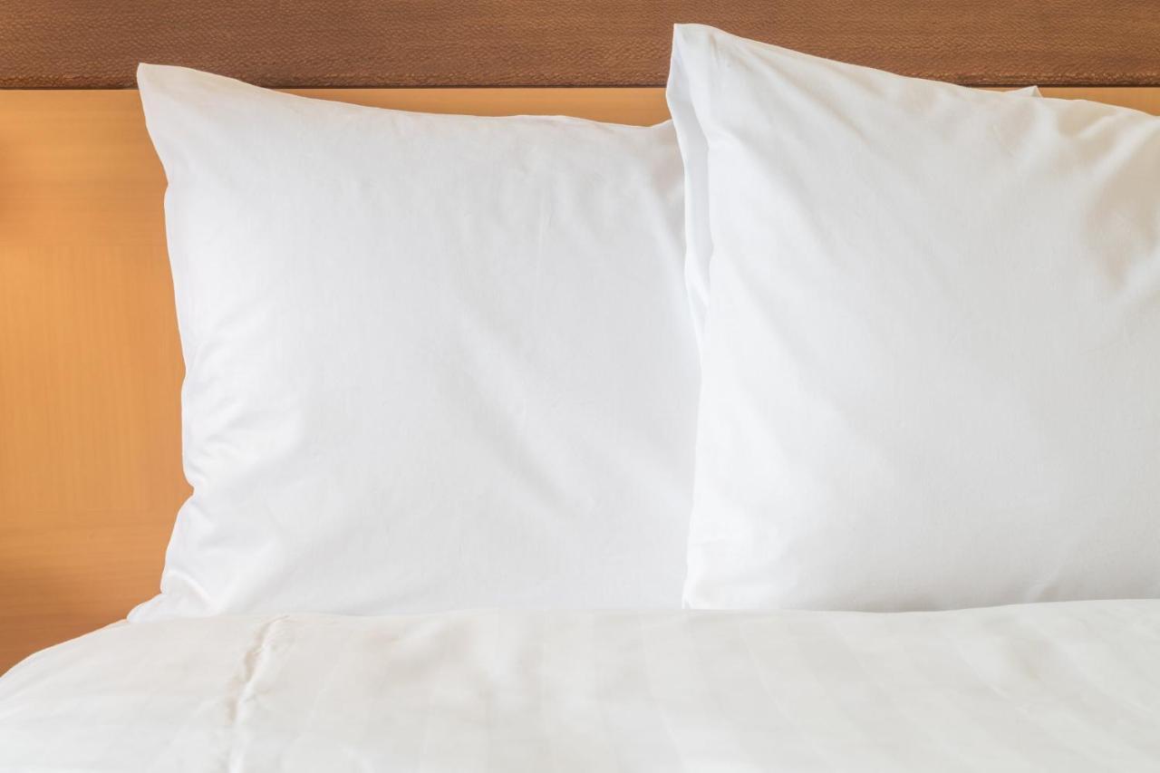 Holiday Inn Express & Suites - Brandon By Ihg Екстер'єр фото